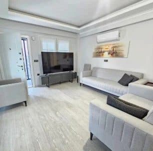 Угловая квартира 2+1 с отдельным входом, Фоча — фото 1